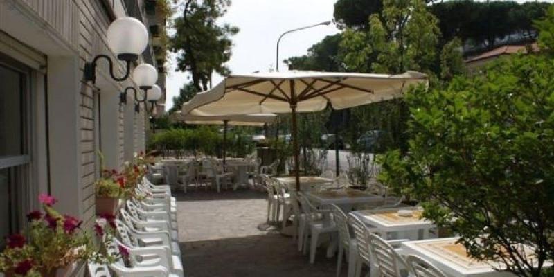 Hotel Rugantino Cesenatico Eksteriør billede